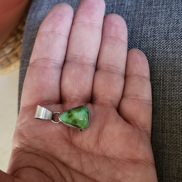 NWOT Native American Navajo Sonoran Gold Turquoise Pendant  💚💛🤎 - Picture 7 of 10